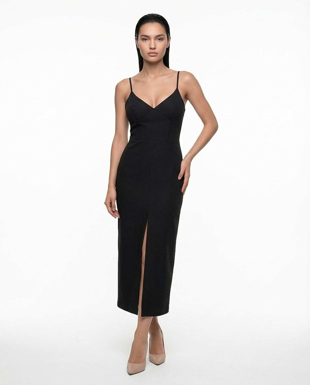 Robe de soirée élégante noire, avec découpe